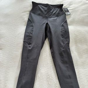 Yummie Yoga/Leggings Pants